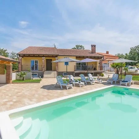 Tijana Villa